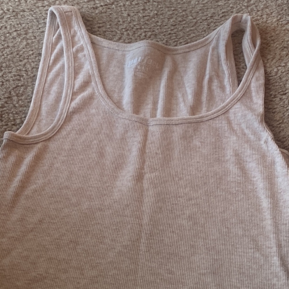 Tank top - Picture 2 of 8